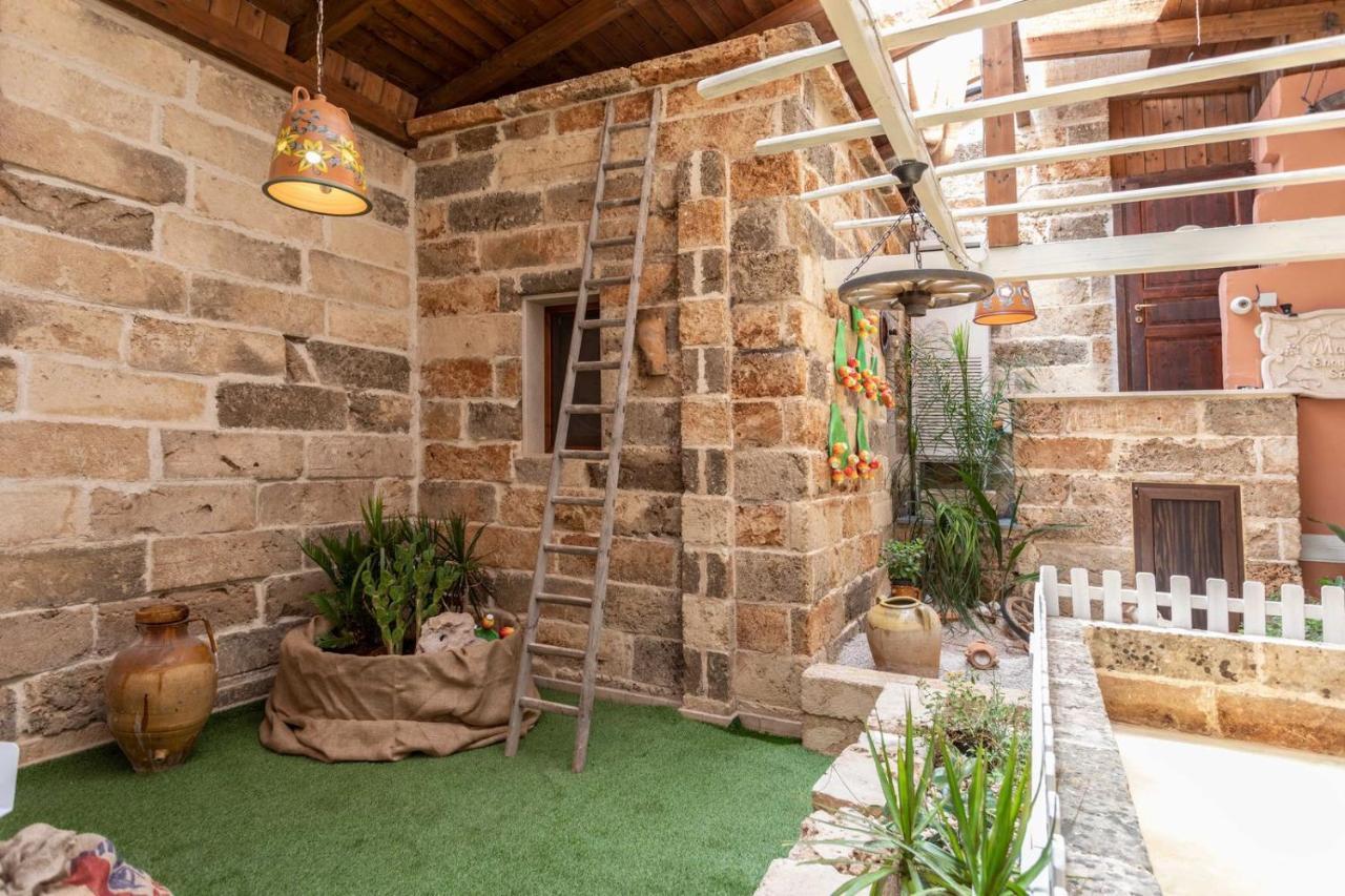 B&B MariGiò Rooms&Restaurant Alliste Esterno foto