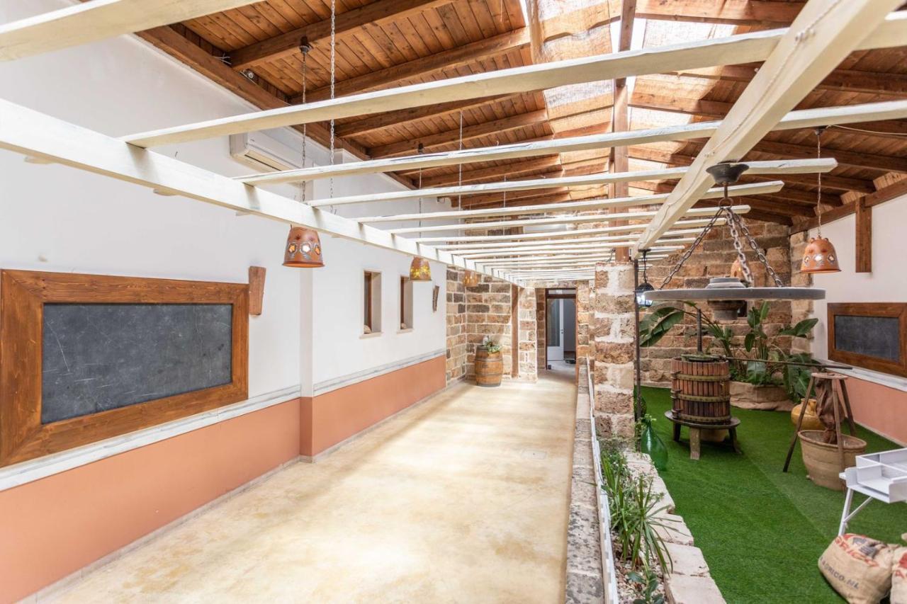 B&B MariGiò Rooms&Restaurant Alliste Esterno foto
