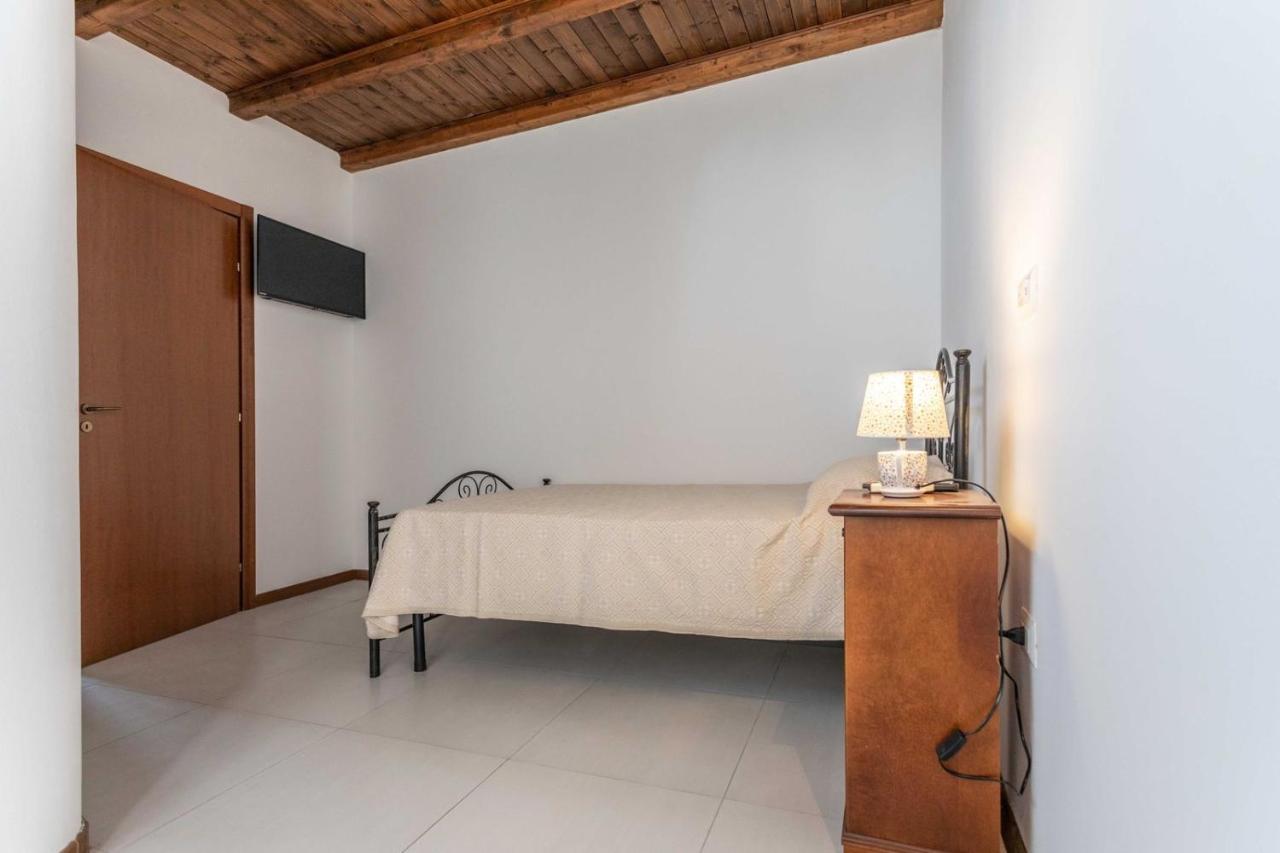 B&B MariGiò Rooms&Restaurant Alliste Esterno foto