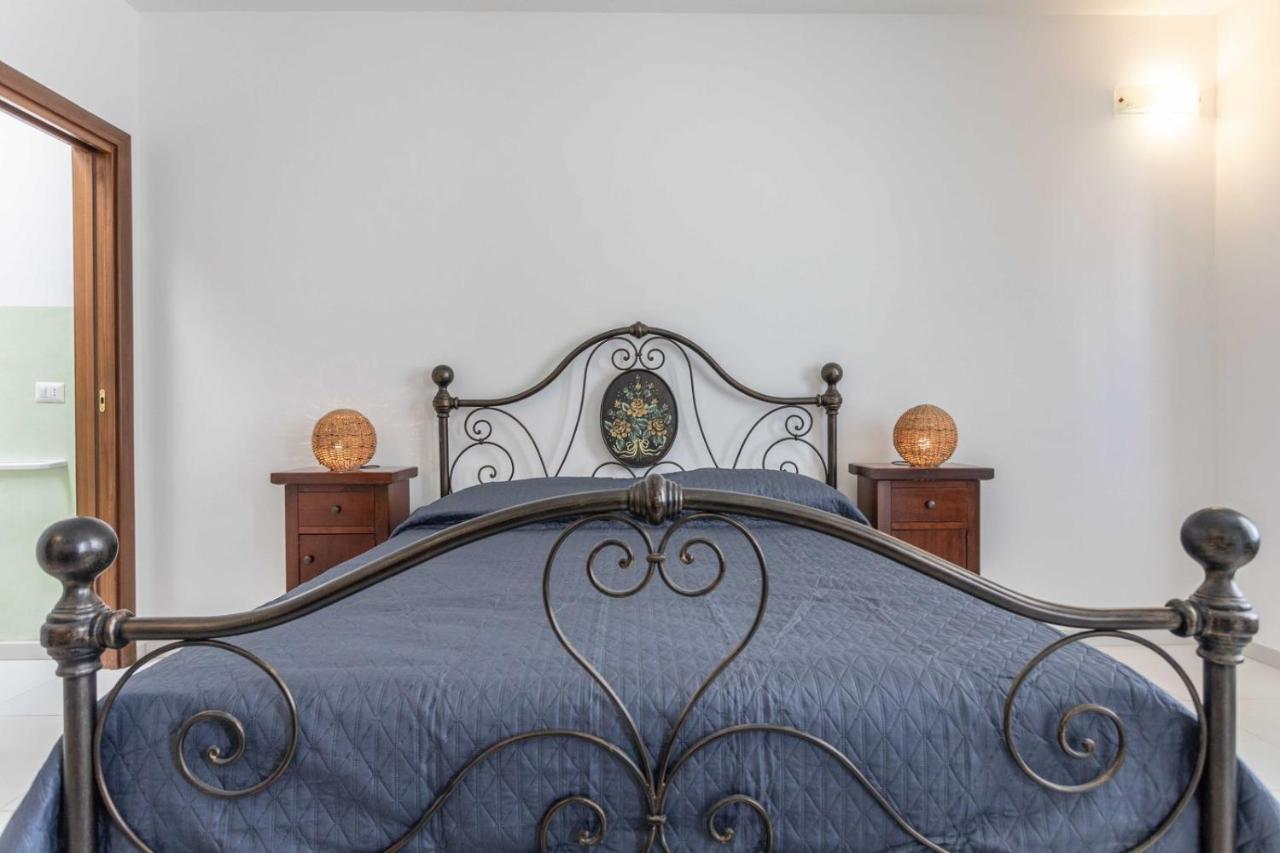B&B MariGiò Rooms&Restaurant Alliste Esterno foto