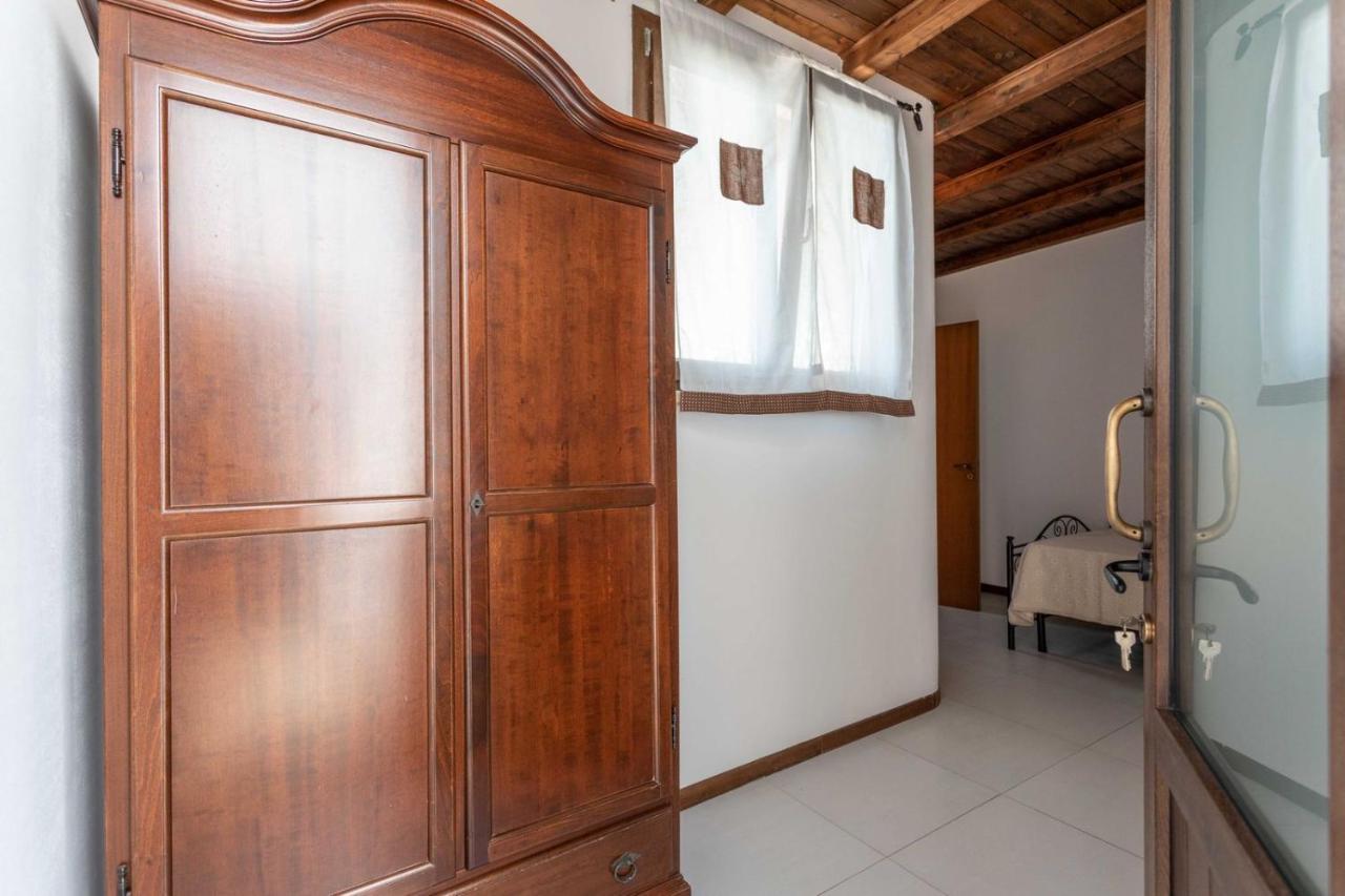 B&B MariGiò Rooms&Restaurant Alliste Esterno foto