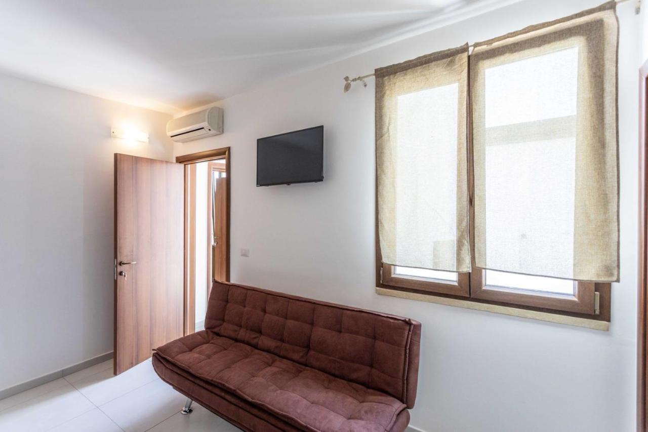 B&B MariGiò Rooms&Restaurant Alliste Esterno foto