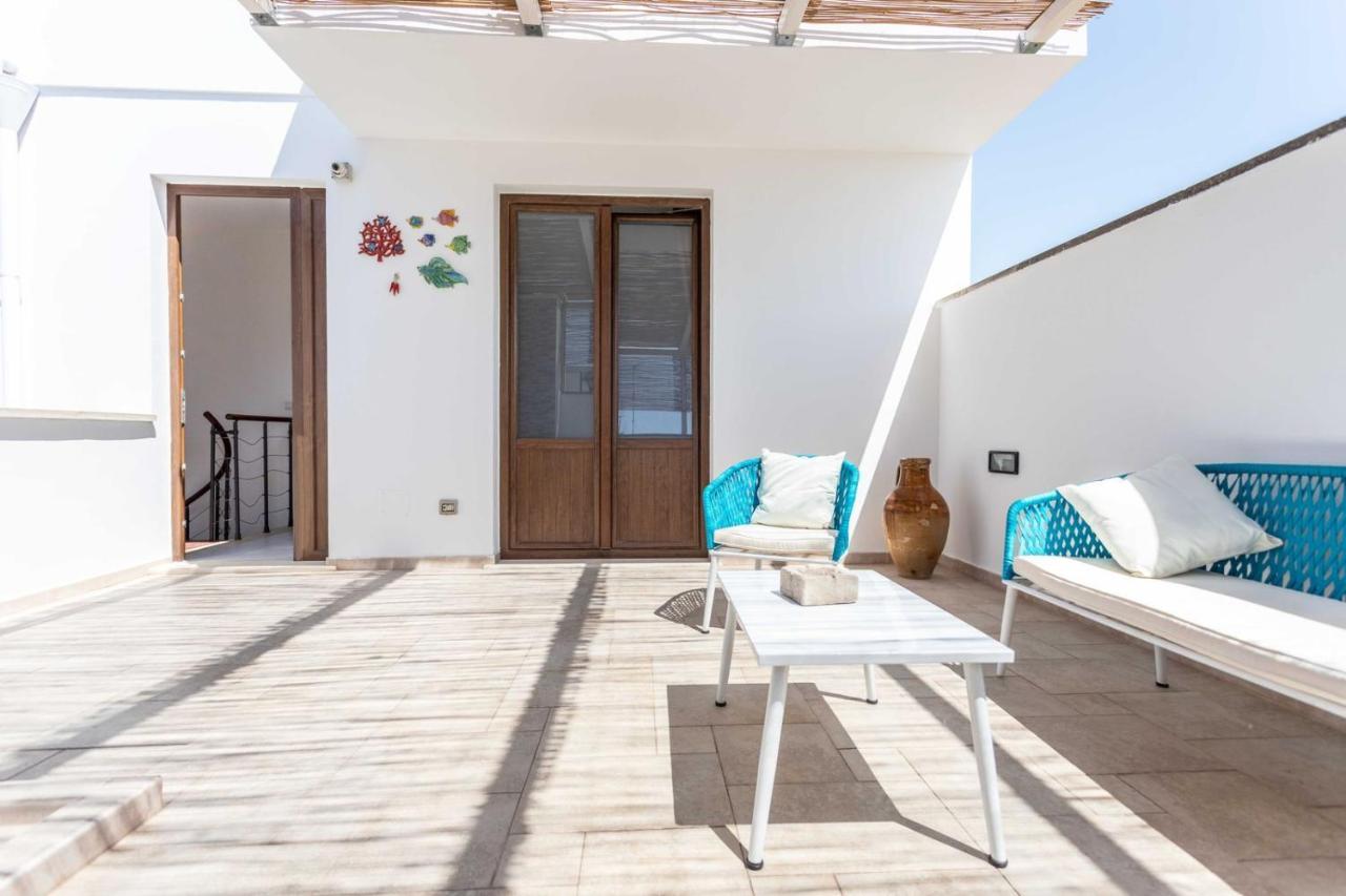 B&B MariGiò Rooms&Restaurant Alliste Esterno foto