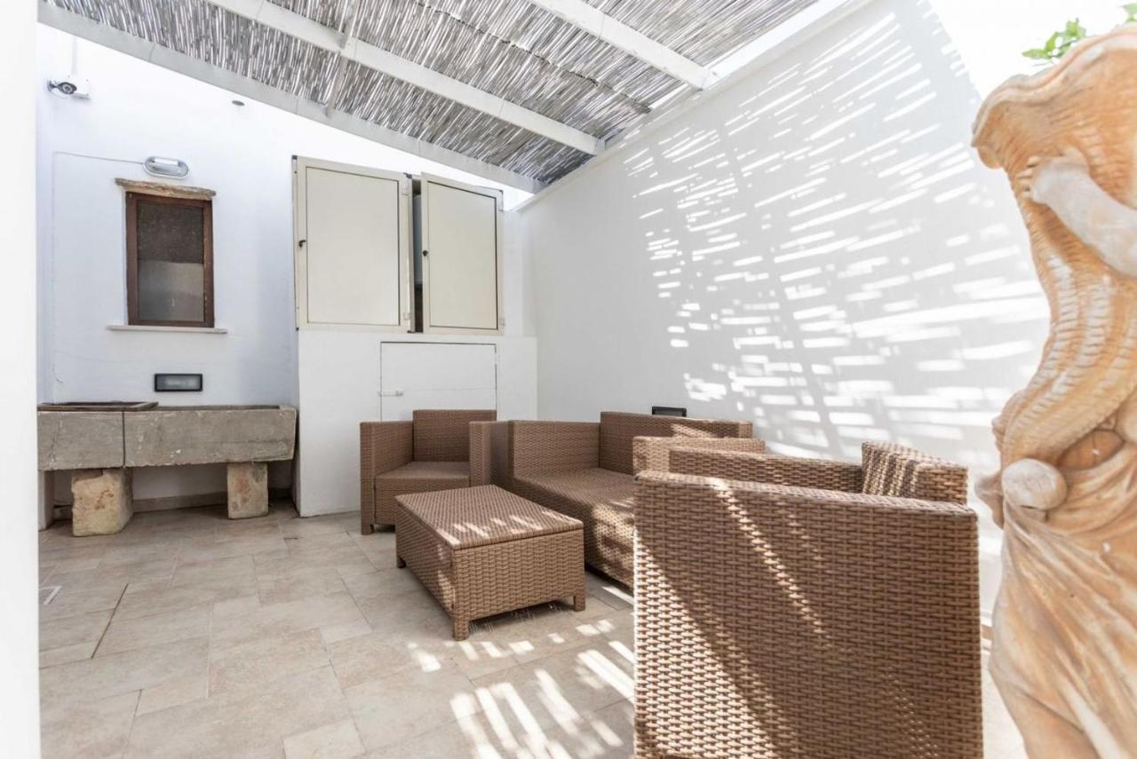 B&B MariGiò Rooms&Restaurant Alliste Esterno foto