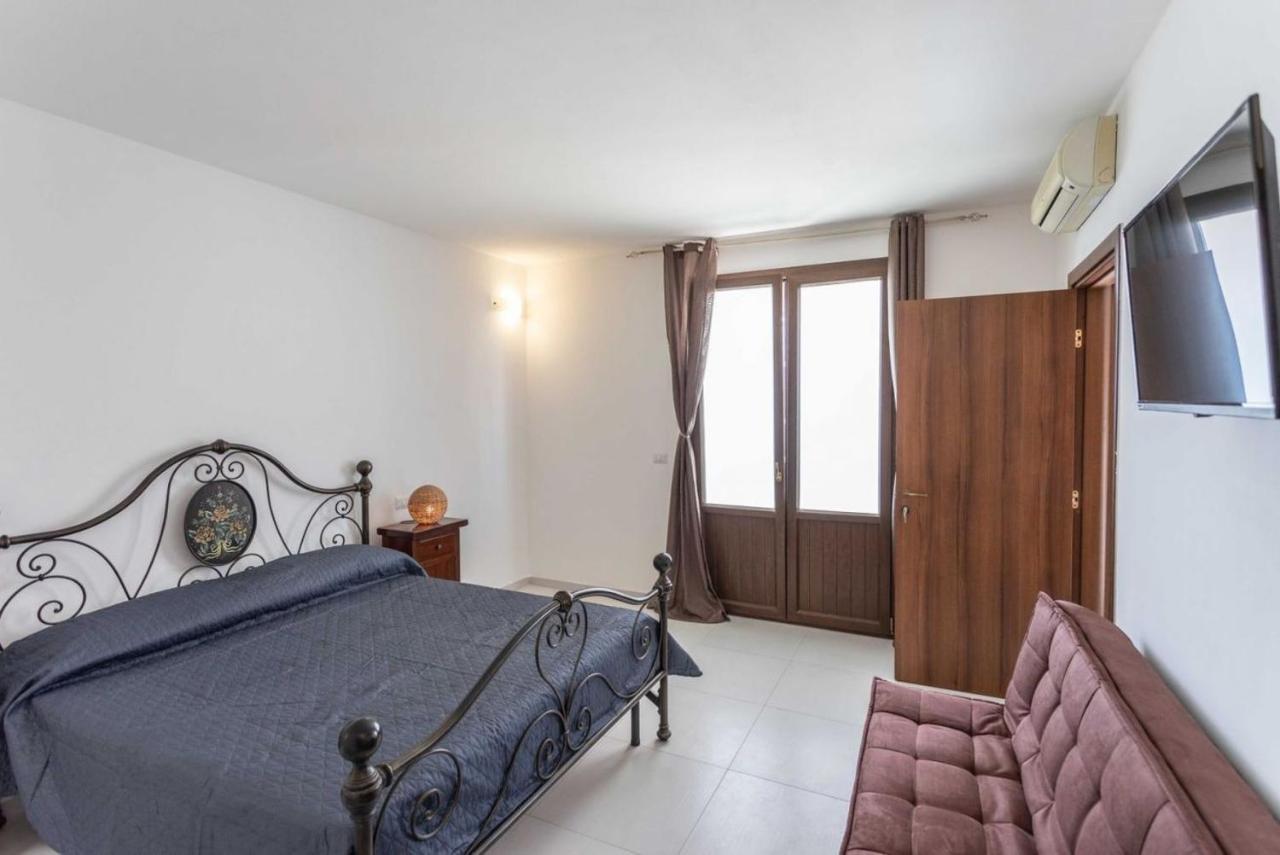 B&B MariGiò Rooms&Restaurant Alliste Esterno foto