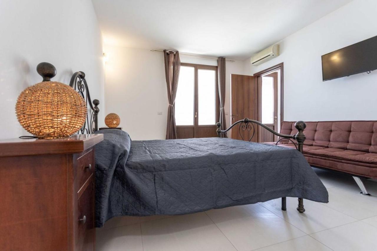 B&B MariGiò Rooms&Restaurant Alliste Esterno foto